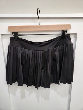 black skort